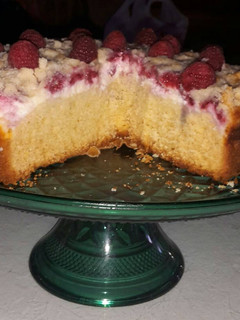 A picture of Raspberry Cream Coffee Cake.