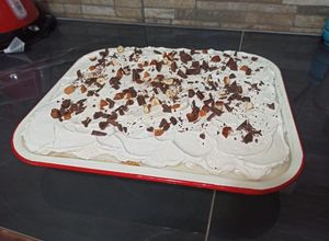 Una foto de Postre ‘’borrachito’’ de tres sabores con vainillas CASERO
