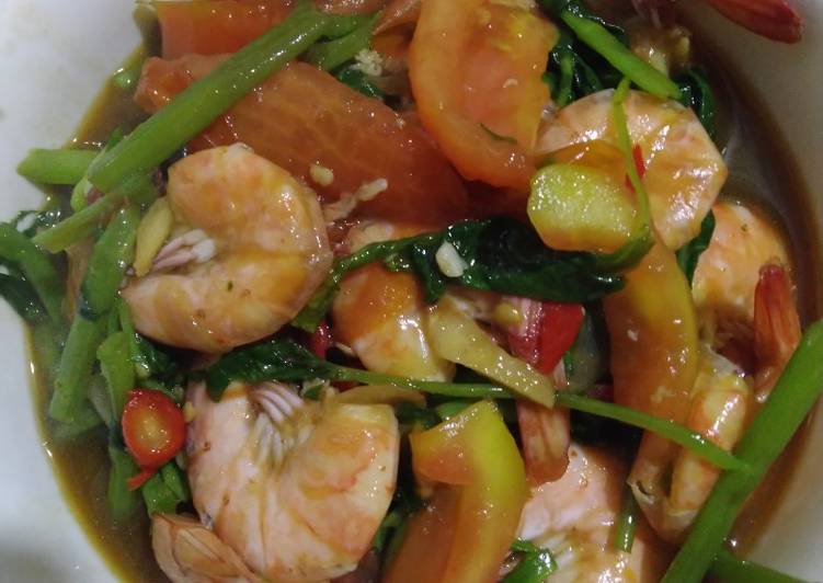  Resep  Cah Kangkung udang  ala  restoran  seafood oleh 