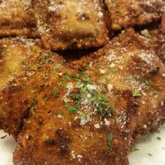 A picture of Crispy Ravioli.