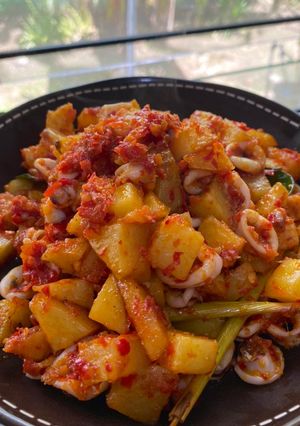 Foto resep Balado kentang cumi