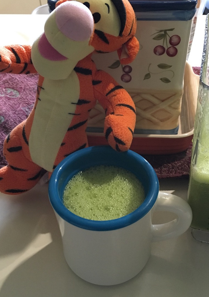Una foto de Smoothie (Batido)Verde para Niños-B🌻