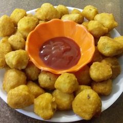 A picture of Masoor dal pakode.