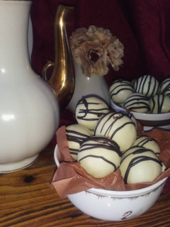 Una foto de Bolitas de carrot cake