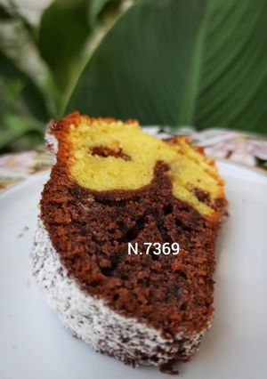 عکسی از دستور کیک ماست دو رنگ