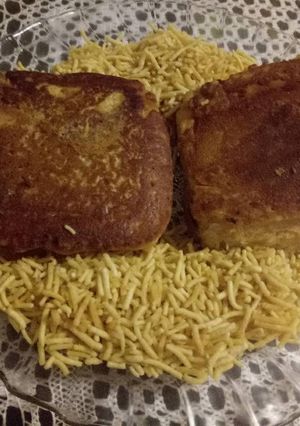 A picture of Pav chilla toast.