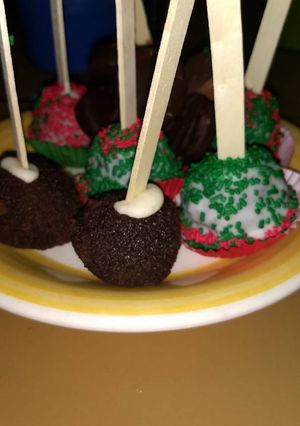 Una foto de Chupetones de cake de chocolate 😀😁😂
