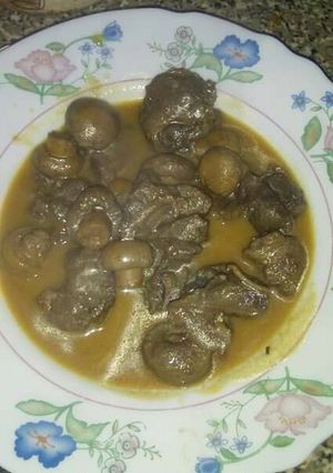Una foto de Venado en salsa