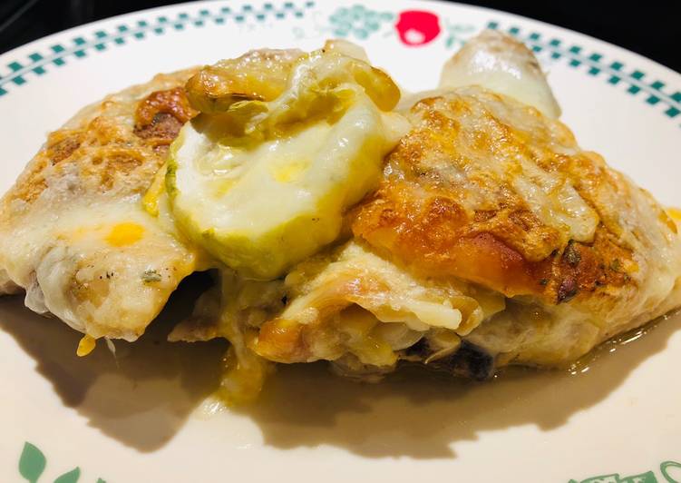 Recipe of Perfect Chicken 🐔 Zucchini Bake