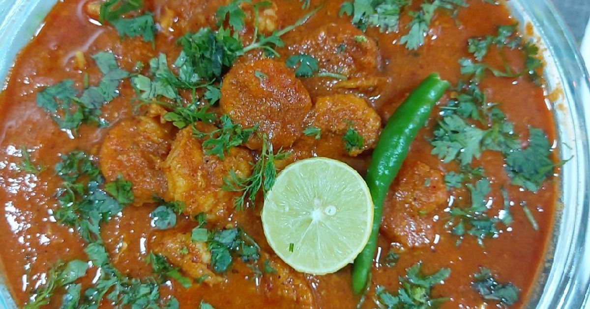 Prawns Gassi Curry Recipe by Nargis shaikh Shaukat - Cookpad