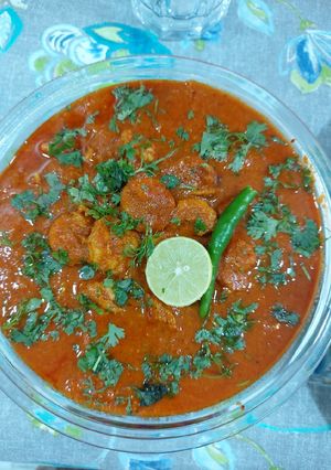 A picture of Prawns gassi curry.