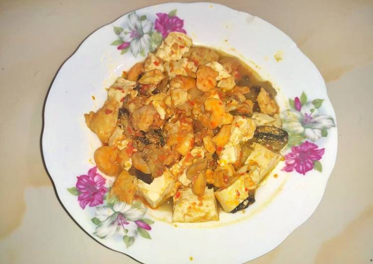 31. Tahu kentang jamur pedas