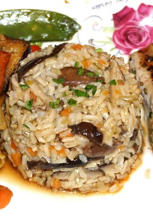 A picture of Brown Rice with Shiitake Mushrooms, Jon Style.