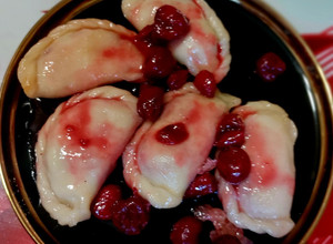 Фото Вареники з вишнями🍒.