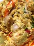 กุ้งหมึกผัดผงกะหรี่