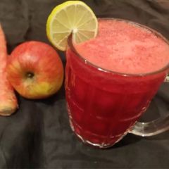 Apple n carrots juice A picture of Apple n carrots juice.