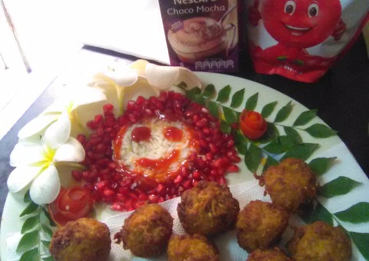 Step-by-Step Guide to Make Perfect Maggie ke pakode with veggies