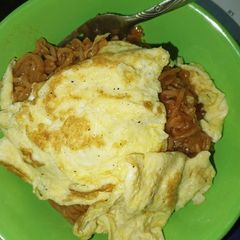 Best Peppered Indomie and egg A picture of Best Peppered Indomie and egg.