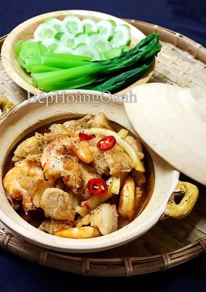 Hình của món Tôm Thịt Ba Rọi Kho Cơm Dừa.