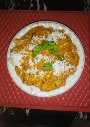 પનીર ભુરજી (Paneer Bhurji Recipe In Gujarati) રેસીપી મુખ્ય ફોટો