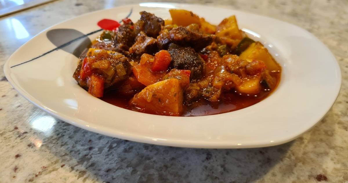 Carne de ciervo en salsa Receta de Ptega- Cookpad