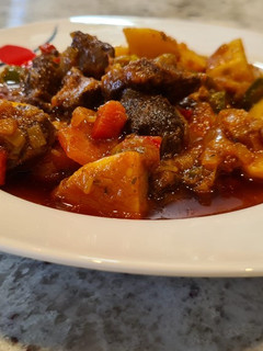 Una foto de Carne de ciervo en salsa