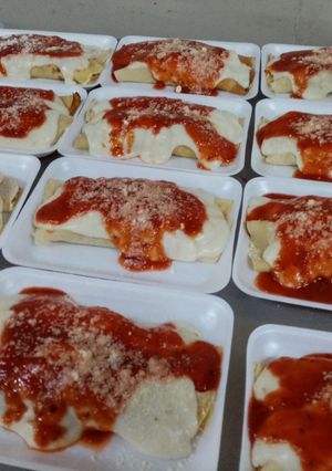 Una foto de Canelones de ricotta y jamón