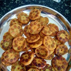 A picture of Kamal kakdi Tawa fry.