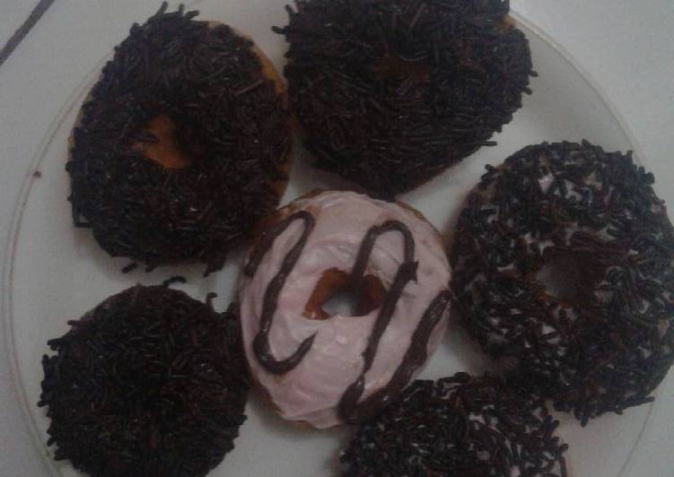 Donat ekonomis dan empuk