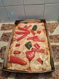 Pizza con Queso Muzzarella y Morrones Asados