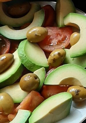 صورة لوصفة سلطة ولااسهل من هيك