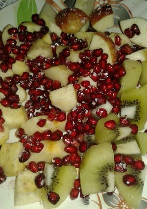 A picture of Fruit chaat.