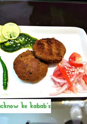 A picture of Lucknow ke Shaami kabab's.