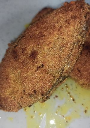 सुरमई फ्राय (surmai fry recipe in marathi) रेसिपी चे मुख्य फोटो 