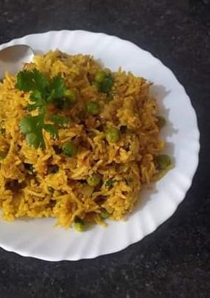 मटर पुलाव (matar pulao recipe in Hindi) रेसिपी मुख्य फोटो