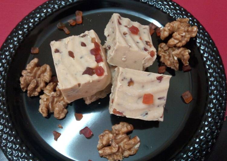 Recipe of Award-winning Peanut Butter Fudge