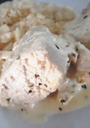 Una foto de Pollo a la Crema 🍗