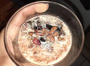 Una foto de avena con chia