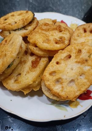 Hình của món Củ sen kẹp thịt.