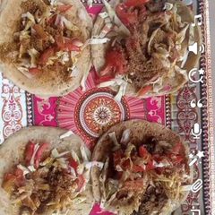 A picture of Gurasa.