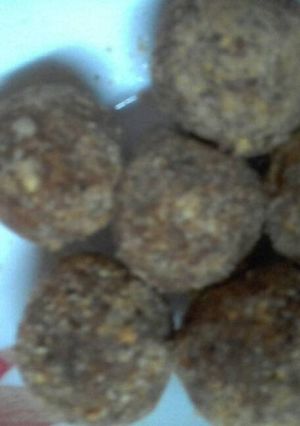 صورة لوصفة تمر بالطحينه و السوداني