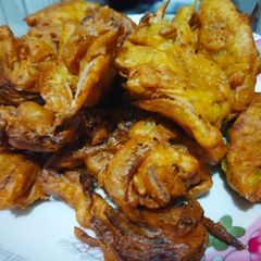 A picture of Pakoras.