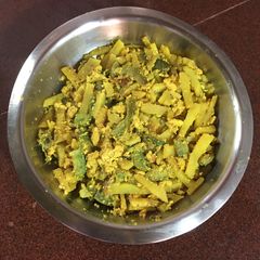 A picture of Fish Egg dry curry.
