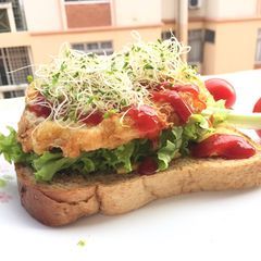 Fried Egg Sandwich A picture of Fried Egg Sandwich.