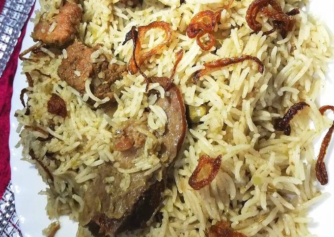 Yakhni beef pulao