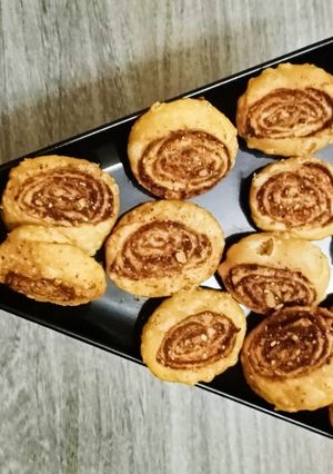 बाकरवडी (bakarvadi recipe in marathi) रेसिपी चे मुख्य फोटो 