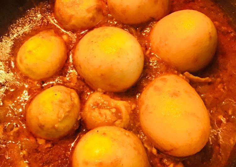 Egg curry with keema filling
