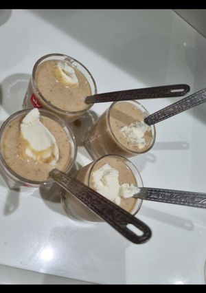 A picture of Sapodilla thick shake.