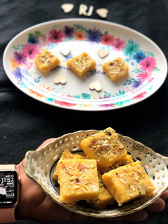 ટોપરા પાક રેસીપી મુખ્ય ફોટો