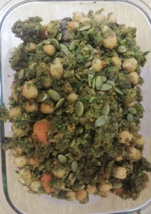 Una foto de Falso Cuscús de verduras y Garbanzos